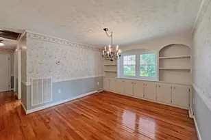 101 Parkwood Dr, Williston, SC 29853 - Photo 9