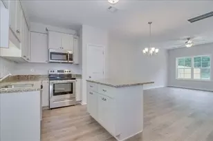 317 NW Bordeaux Dr, Thomson, GA 30824 - Photo 5