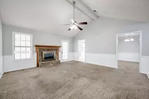 3821 Crest Dr, Hephzibah, GA 30815 - Photo 9