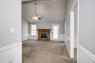 3821 Crest Dr, Hephzibah, GA 30815 - Photo 5