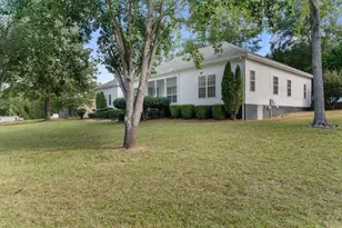 2209 Maple Dr, North Augusta, SC 29860 - Photo 3