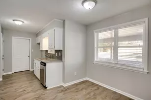 3829 Villa Ln, Martinez, GA 30907 - Photo 11