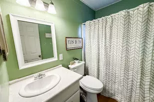 618 Walnut St, Millen, GA 30442 - Photo 11