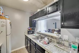 305 W Clifton Ave, North Augusta, SC 29841 - Photo 3