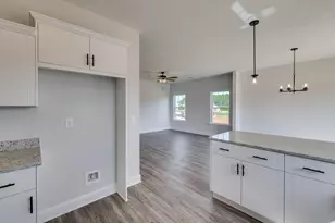 816 Brewer Dr, Aiken, SC 29803 - Photo 13