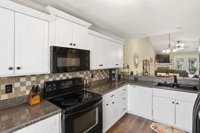 387 Harvester Drive, North Augusta, SC 29860 - Photo 5