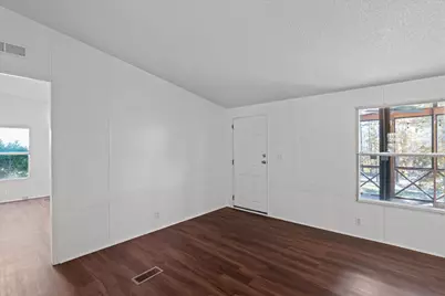 326 Sand Rock Way, Trenton, SC 29847 - Photo 7