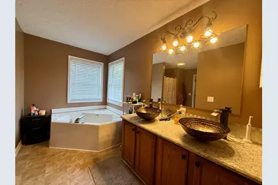 106 Heddy Road, Greenwood, SC 29646 - Photo 11