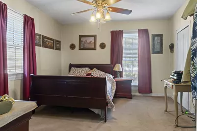 261 Myrtle Street, Gloverville, SC 29828 - Photo 5