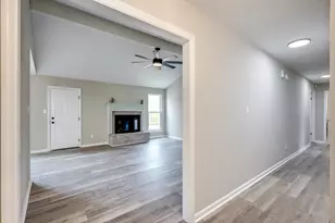 3743 Crest Dr, Hephzibah, GA 30815 - Photo 5