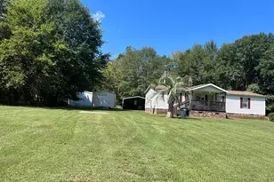 1051 MacDonald St, Tignall, GA 30668 - Photo 31