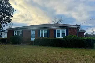 403 Calhoun St, Swainsboro, GA 30401 - Photo 3