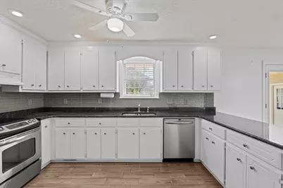 640 Dogwood Drive, Thomson, GA 30824 - Photo 13