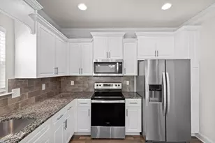 1029 Burlington Dr, Augusta, GA 30909 - Photo 9