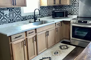 21 Robinson St, Warrenville, SC 29851 - Photo 5