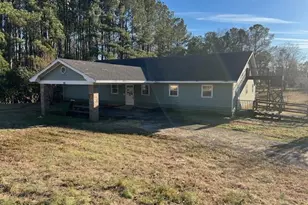 209 Peachtree St, McCormick, SC 29835 - Photo 1