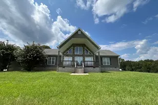 450 Jefferson St, McCormick, SC 29835 - Photo 1