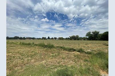 000 McLean, Fallon, NV 89406 - Photo 1