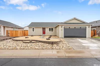 1827 Endeavor Ln, Fernley, NV 89408 - Photo 1