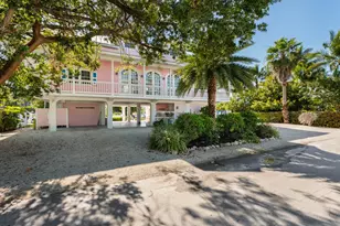 415 Palm Dr, Islamorada, FL 33036 - Photo 3