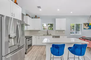 101 Poinsetta Dr, Key Largo, FL 33037 - Photo 13