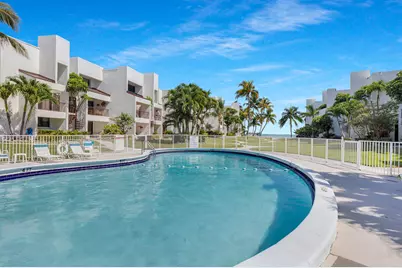 601 W Ocean Drive #203A, Key Colony, FL 33051 - Photo 29