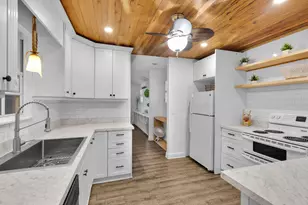 71 N Bay Harbor Dr, Key Largo, FL 33037 - Photo 13