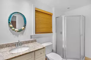 71 N Bay Harbor Dr, Key Largo, FL 33037 - Photo 29