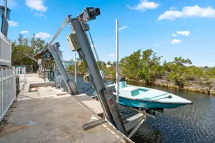 3746 Park Ave, Big Pine, FL 33043 - Photo 5