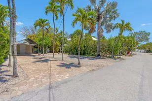 335 Sound Dr, Key Largo, FL 33037 - Photo 5