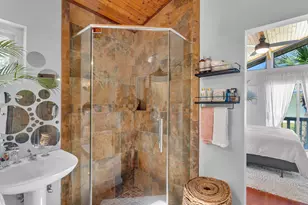 82762 Overseas Hwy, Islamorada, FL 33036 - Photo 19