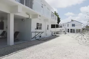 158 Blue Harbor Dr, Tavernier, FL 33070 - Photo 15