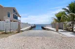 412 3rd St, Key Largo, FL 33037 - Photo 39