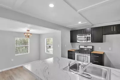 225 Lee Avenue, Key Largo, FL 33037 - Photo 9