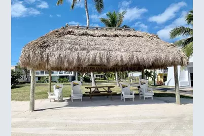 811 S Emerald Drive, Key Largo, FL 33037 - Photo 29