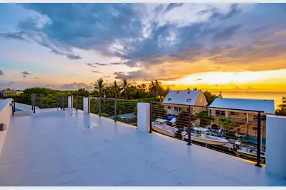 3 Evergreen Avenue, Key Haven, FL 33040 - Photo 37