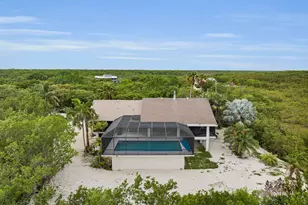31 S Carysfort Cir, Key Largo, FL 33037 - Photo 9