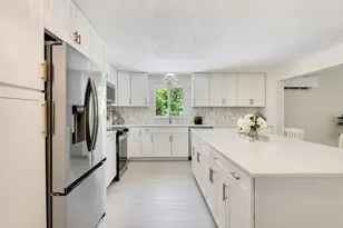 82260 Overseas Hwy, Islamorada, FL 33036 - Photo 11