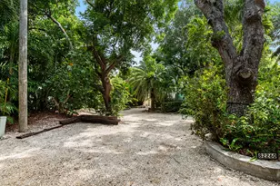 82260 Overseas Hwy, Islamorada, FL 33036 - Photo 41