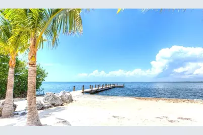  Lakeview and Poinciana Drive, Key Largo, FL 33037 - Photo 11