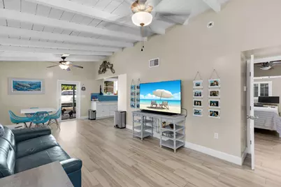 28 Tarpon Avenue, Key Largo, FL 33037 - Photo 3