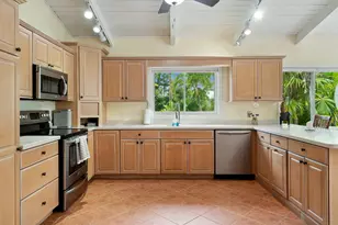 158 Tampa Dr, Tavernier, FL 33070 - Photo 11