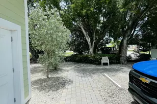 102940 Overseas Hwy, Key Largo, FL 33037 - Photo 11