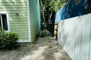 102940 Overseas Hwy, Key Largo, FL 33037 - Photo 5