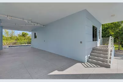 124 Venetian Way, Islamorada, FL 33036 - Photo 9