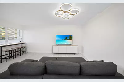 7904 West Drive #1016, Other, FL 33140 - Photo 9