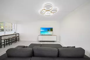 7904 West Dr, Other, FL 33140 - Photo 9