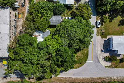 204 Ocean Boulevard, Tavernier, FL 33070 - Photo 9