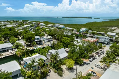 251 Pueblo Street, Islamorada, FL 33070 - Photo 41