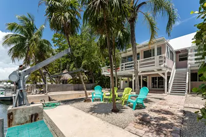 251 Pueblo Street, Islamorada, FL 33070 - Photo 1